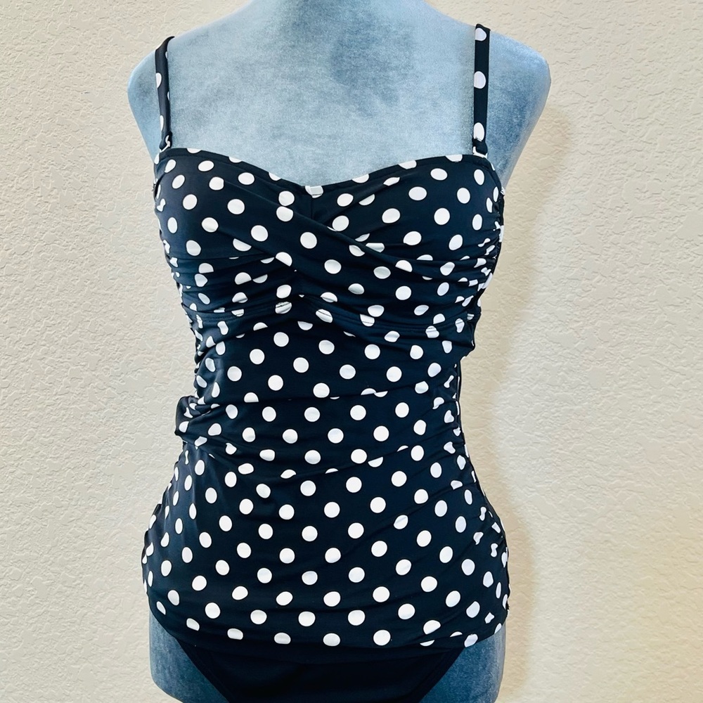 🦋 3/$25 🦋 BLACK & WHITE POLKA DOT TANKINI with TWISTED SWEETHEART BUST—TOP ONLY